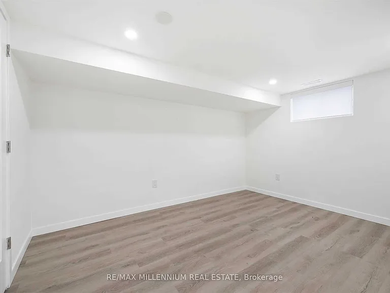 147 Burkholder St #LOWER — Photo 15