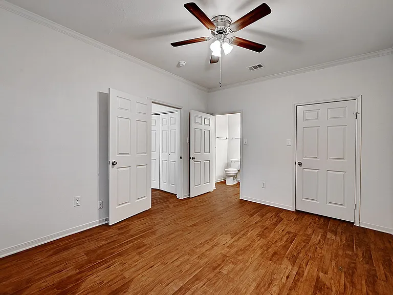 600 Leah Avenue 017