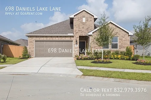 698 Daniels Lake Ln Photo 1