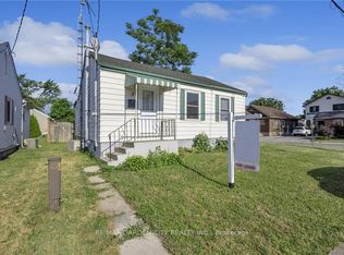 27 Saint George St, Saint Catharines, ON L2M5P4