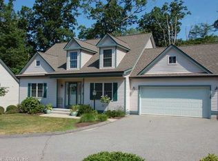 12 Clarks Ln, Niantic, CT 06357