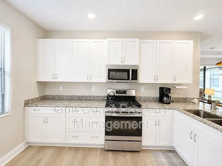 5182 Barnett Cir — Photo 4