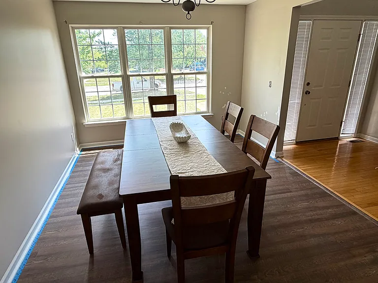 7576 Abigail Dr — Photo 11