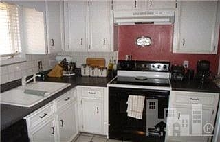 3rd image of 738 SE Albemarle Place