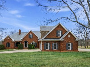 6535 Midway Rd, Williamston, SC 29697