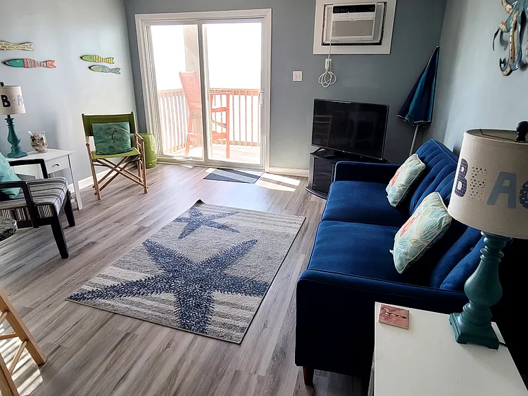 2250 New River Inlet Rd #212 — Photo 4
