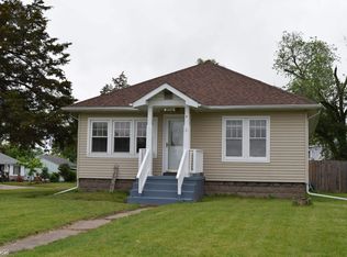 1237 35th St, Fort Madison, IA 52627
