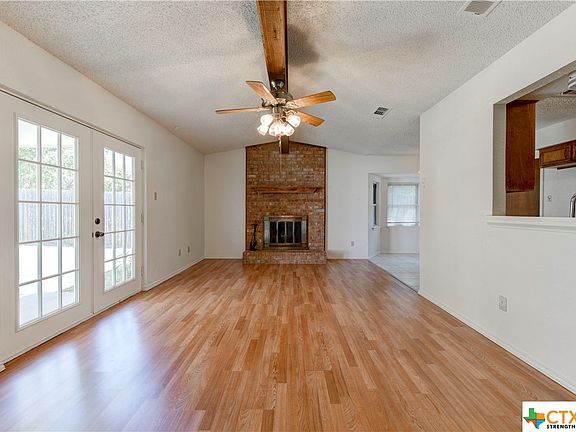 5th image of 1005 N 4th St