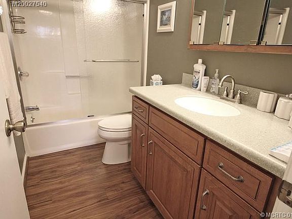 4th image of 390 SW South River Dr APT 206