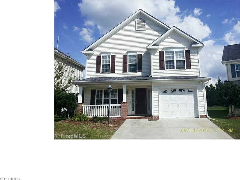 3 BR, 2 BA, 1 garage; fenced yard