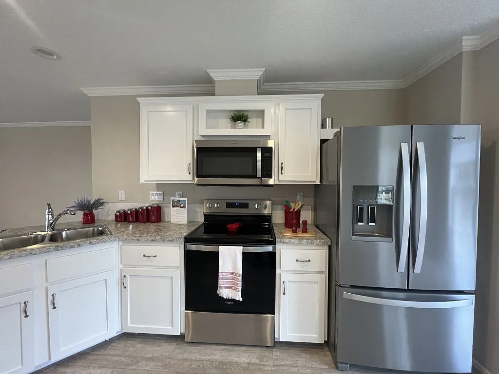 2 bed, 2.0 bath, 1147 sqft, $1,699 — Photo 2