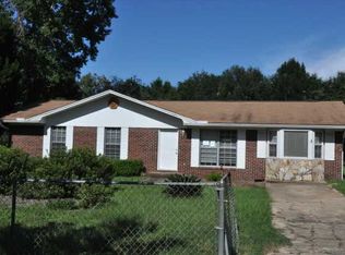 318 Forrest Pkwy, Crestview, FL 32539