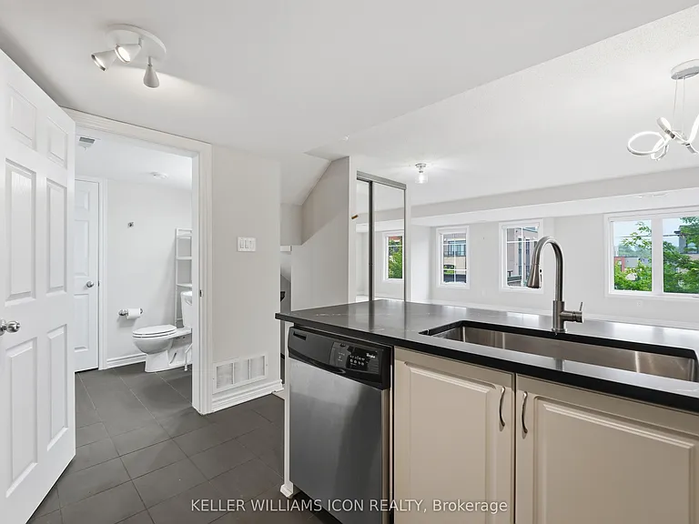 689 B Sue Holloway Dr — Photo 12
