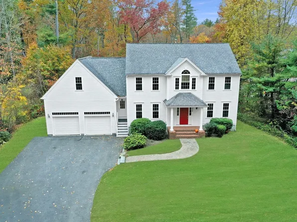 375 Webster St, Hanover, MA 02339