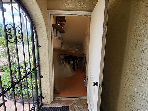 3rd image of 6101 34th St W APT 10A