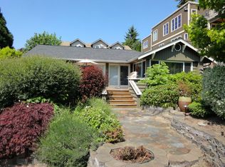 11224 NE 87th St #A, Kirkland, WA 98033