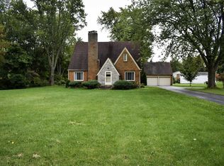 16472 Ireland Rd, Mishawaka, IN 46544