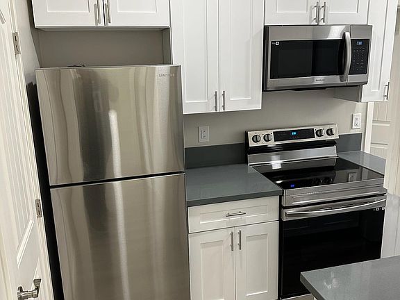 2nd image of 3621 Park Blvd APT E