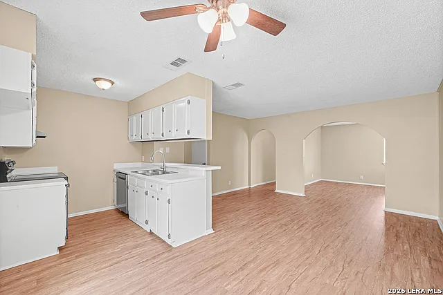 12022 Casa Bonita St — Photo 10