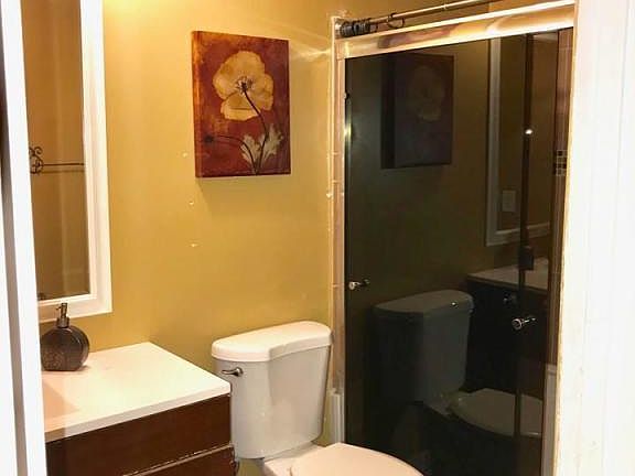5th image of 8712 W Sells Dr