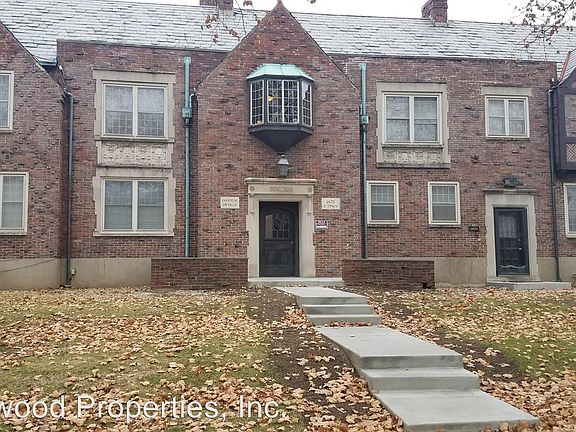 2nd image of 602 E Town St APT 09