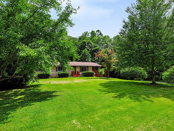 3rd image of 4105 W Briarwood Lake South Dr