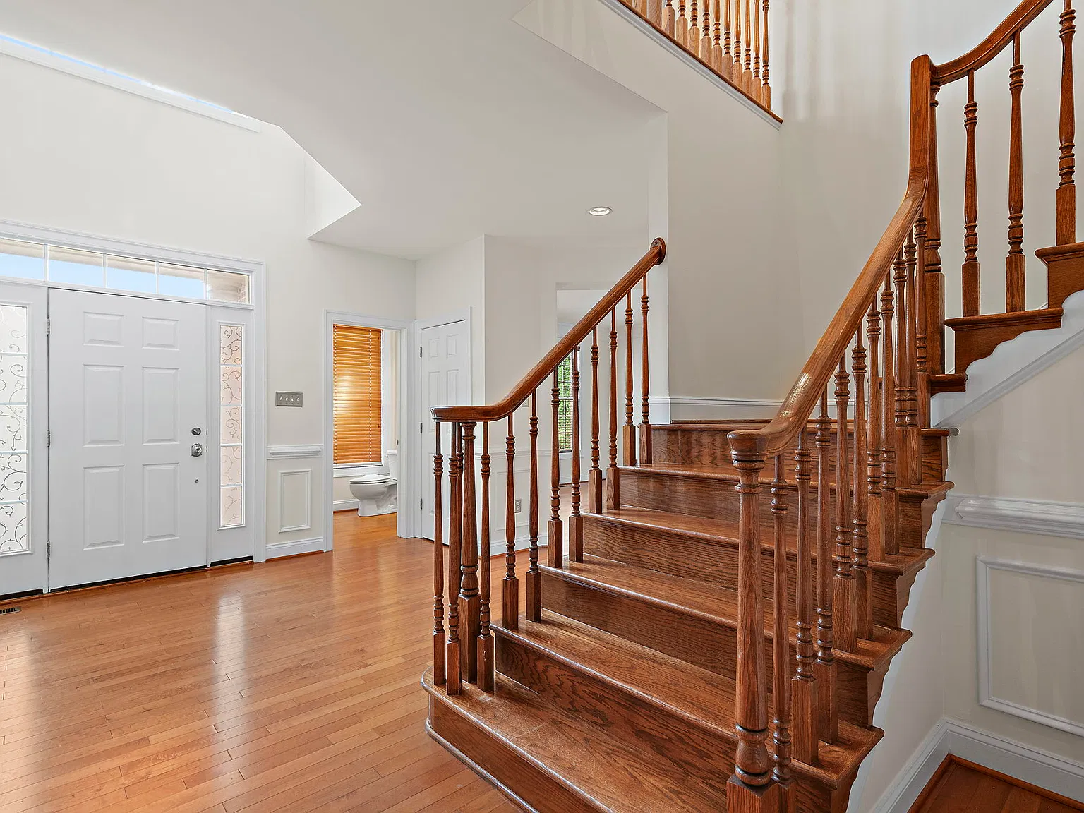 4 bed, 5200 sqft, $4,500 — Photo 4