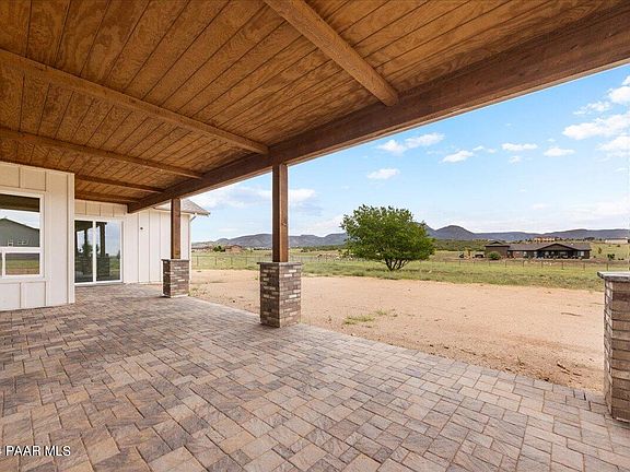 2nd image of 9191 N Barn Wood Dr