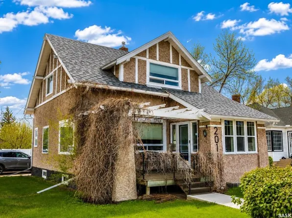 201 Athabasca STREET W, Moose Jaw, SK S6H 2B8