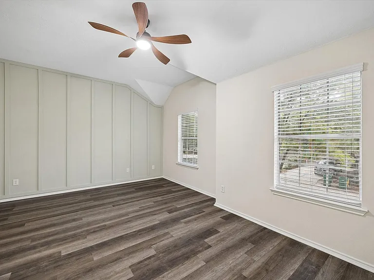 7 Wineberry Pl — Photo 18