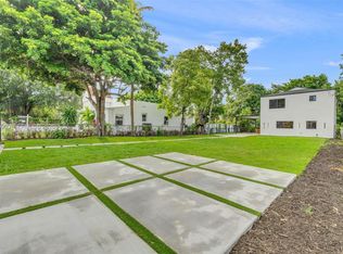 College Park, Miami, FL 33127