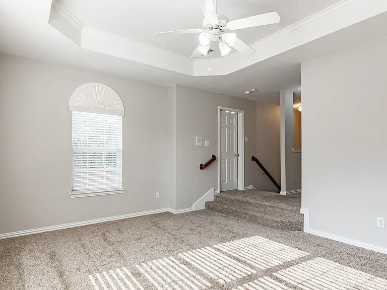 1100 Cedar Valley Dr — Photo 35