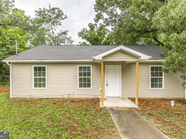 4475 Perry Ave, Macon, GA 31206