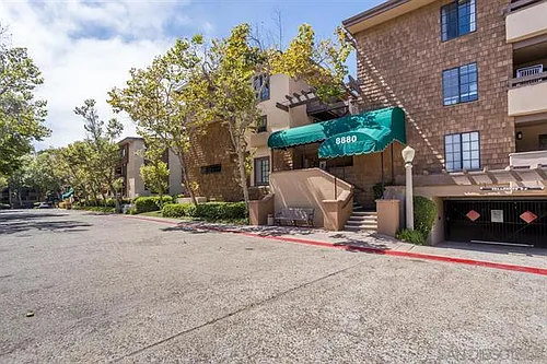 8880 Villa La Jolla Dr #214 Photo 1