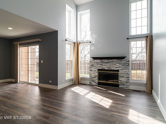 5th image of 602 Citadel Dr