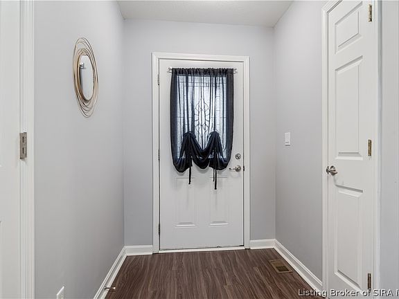 5th image of 3040 Brookhill Court