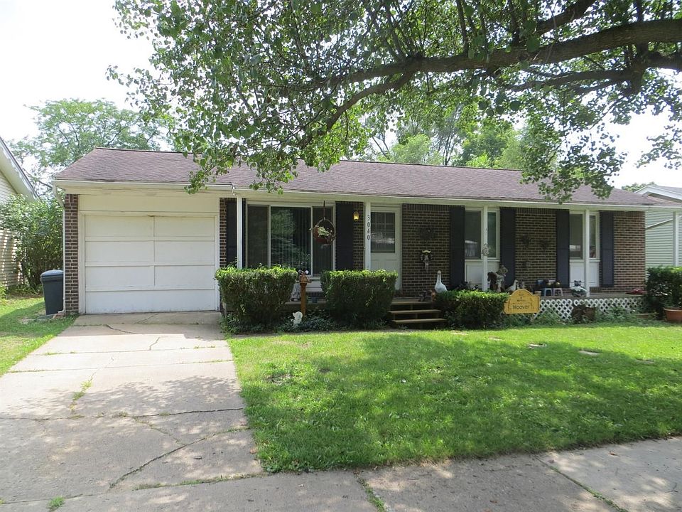 1st image of 3040 Lorraine St