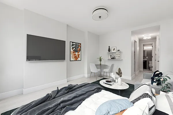 Rented by Five Town Global Realty | media 8