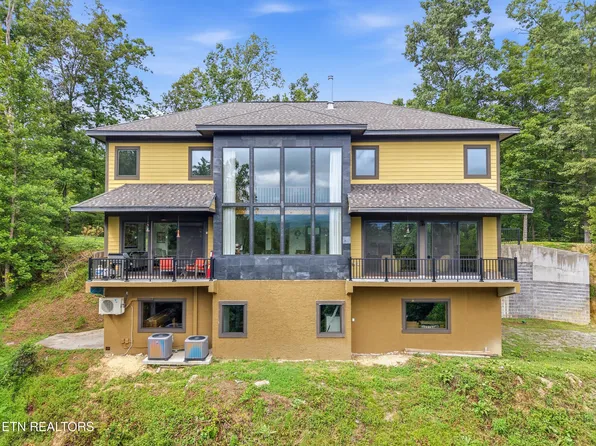 3208 Tanglewood Dr, Sevierville, TN 37876
