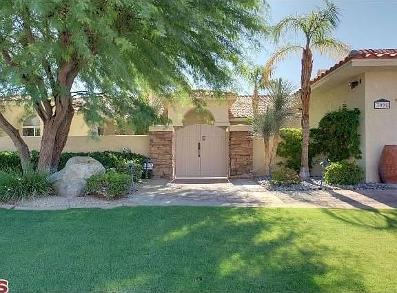 3rd image of 3090 Goldenrod Ln