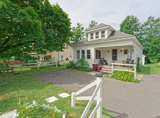 81 Leversee Rd, Troy, NY 12182