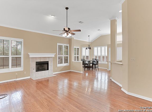 5th image of 2606 Concan St