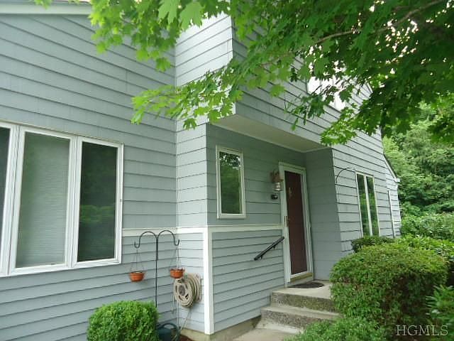 1st image of 44 Maple Hill Dr