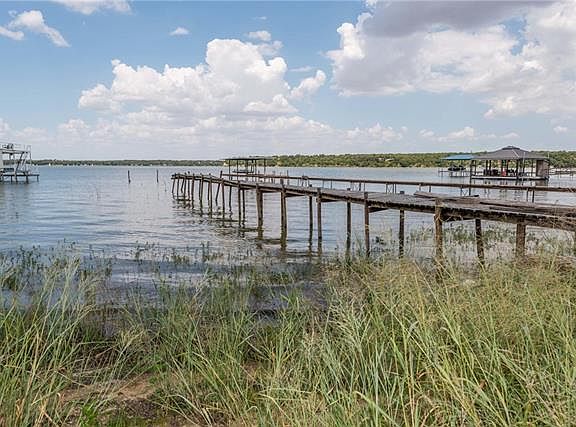 3rd image of 2472 Indian Cove Cir