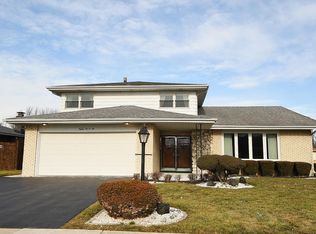 8502 W 107th St, Palos Hills, IL