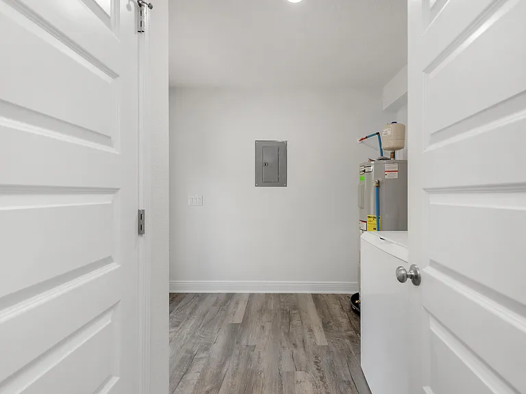 8154 Lawton St #B — Photo 15