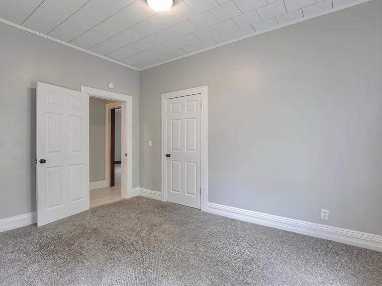308 Elm Ave — Photo 15