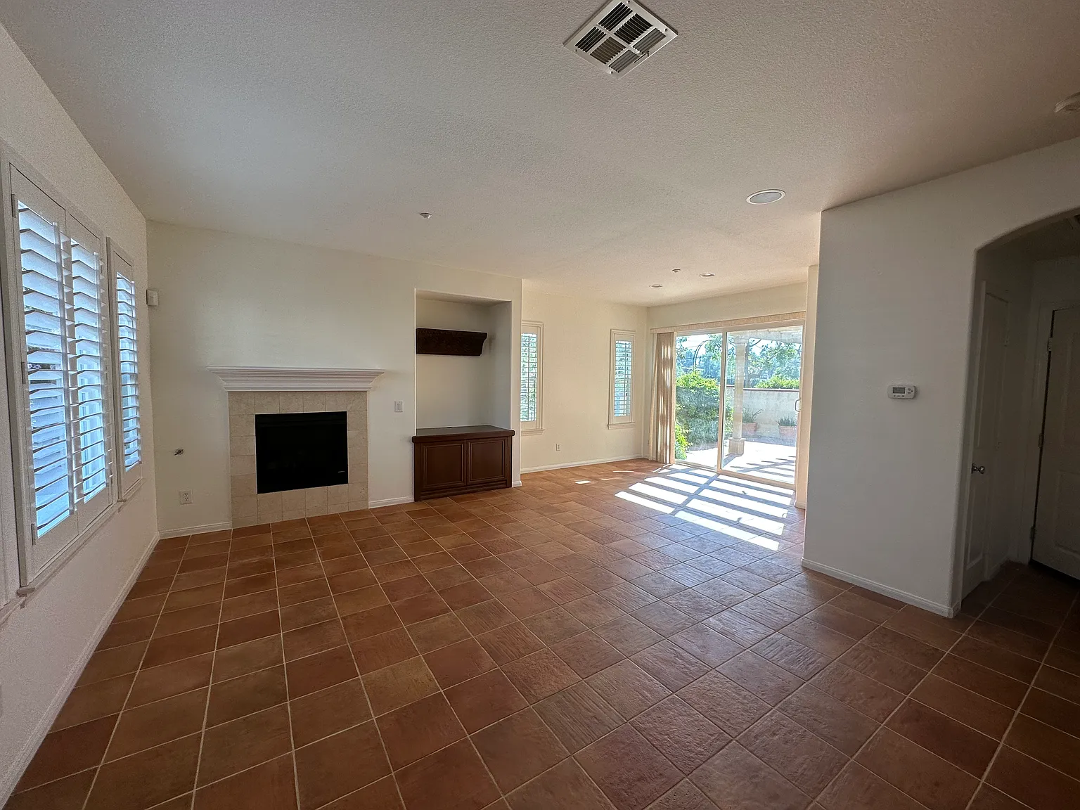 1433 Montage Gln — Photo 2