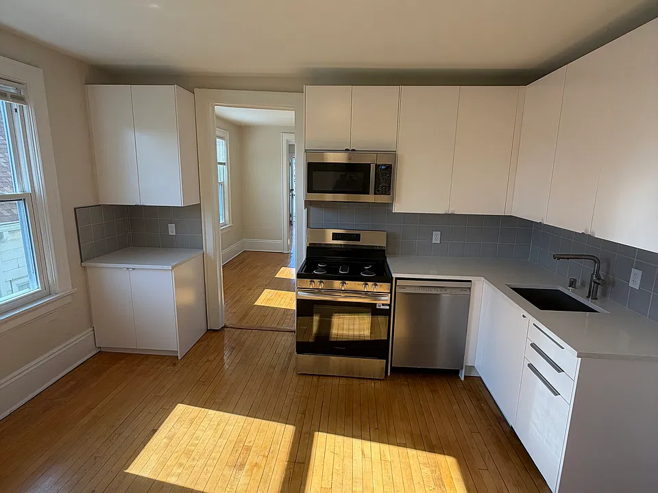 3130 N Pierce St #3130C