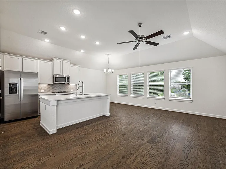 1906 Honey Mound Dr — Photo 8